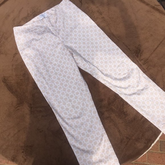 ✅Charter Club Classic Beige & White print Pants 6 - Picture 2 of 6